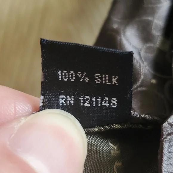 Calvin Klein new without tags necktie - Picture 7 of 7